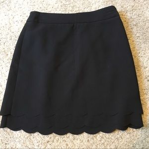 Loft Black Scalloped Hem Skirt Size 0